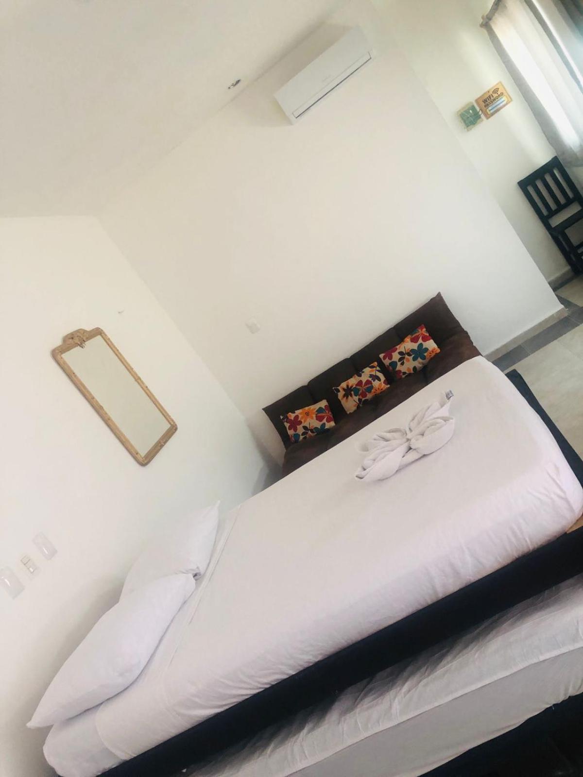 Easy Hotel بلايا ديل كارمن المظهر الخارجي الصورة